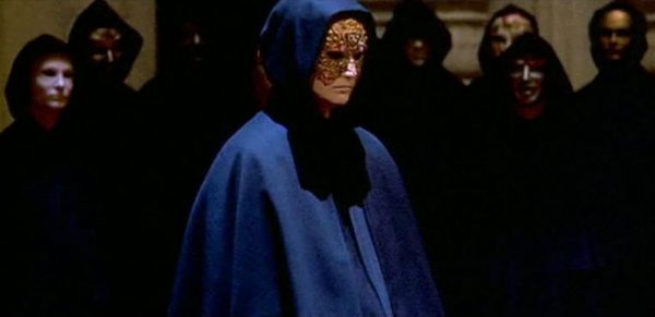  فيلم Eyes Wide Shut