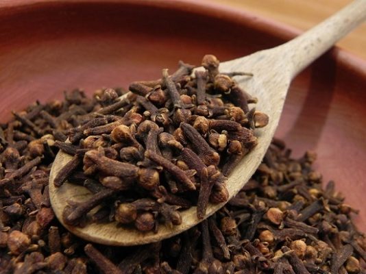 فوائد القرنفل Cloves