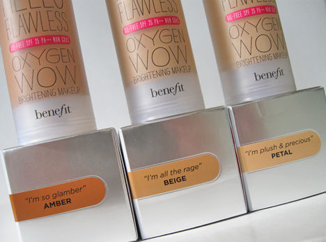 كريم أساس BENEFIT Hello Flawless Oxygen Wow