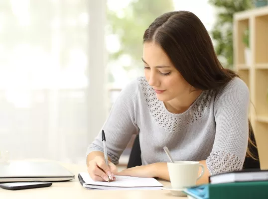 تفسير حلم الدراسة في الجامعة للمتزوجة لابن سيرين